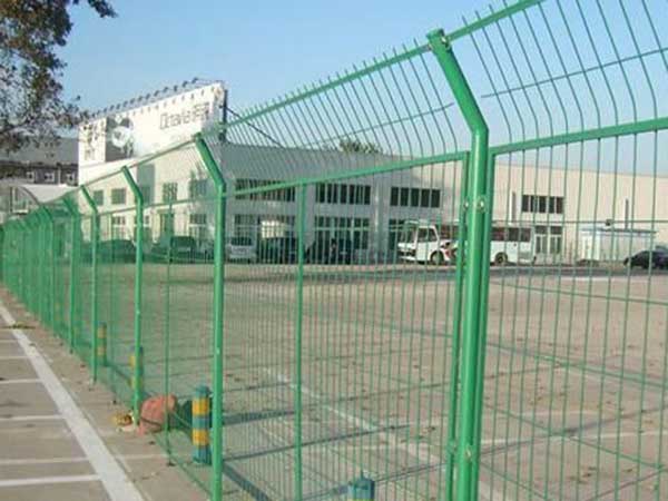 安全防护栅栏 - 安平县沃达金属丝网制造有限公司图片2