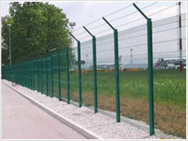 机场防护栏 - 安平县沃达金属丝网制造有限公司图片2
