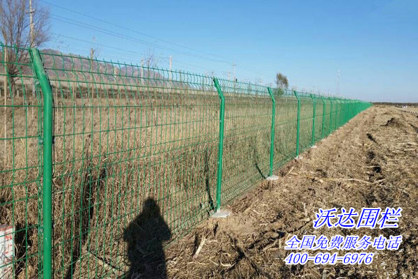 内蒙古工业设计园光伏围墙护栏网工程 - 安平县沃达金属丝网制造有限公司图片2