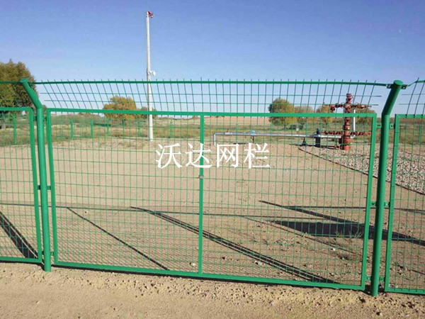 内蒙古乌拉特中旗油井护栏网工程