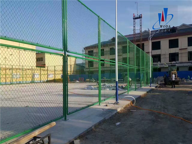 常州框架式勾花围网 - 安平县沃达金属丝网制造有限公司图片8