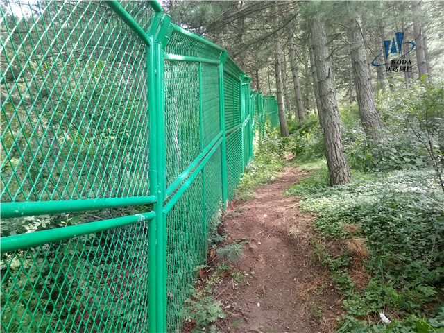 金河口旅游风景区围栏工程 - 安平县沃达金属丝网制造有限公司图片5