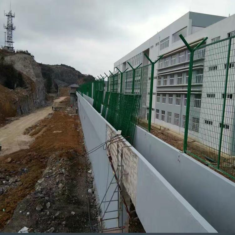 监狱围网 - 安平县沃达金属丝网制造有限公司图片7
